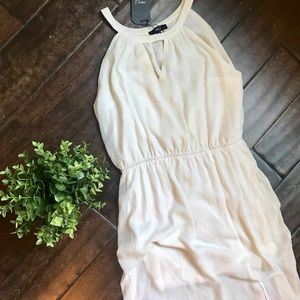 NWT [Very J] Keyhole Maxi Dress🌼